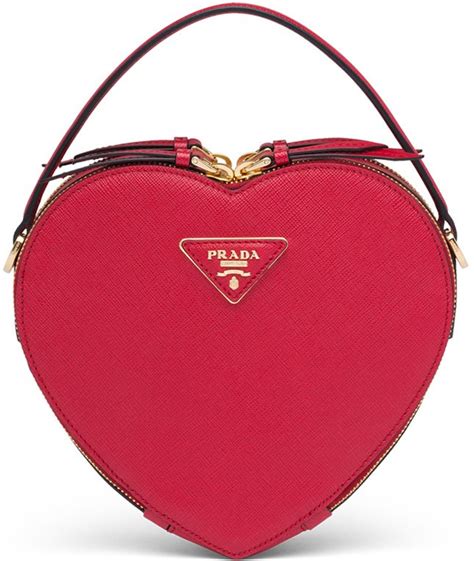 prada bag heart